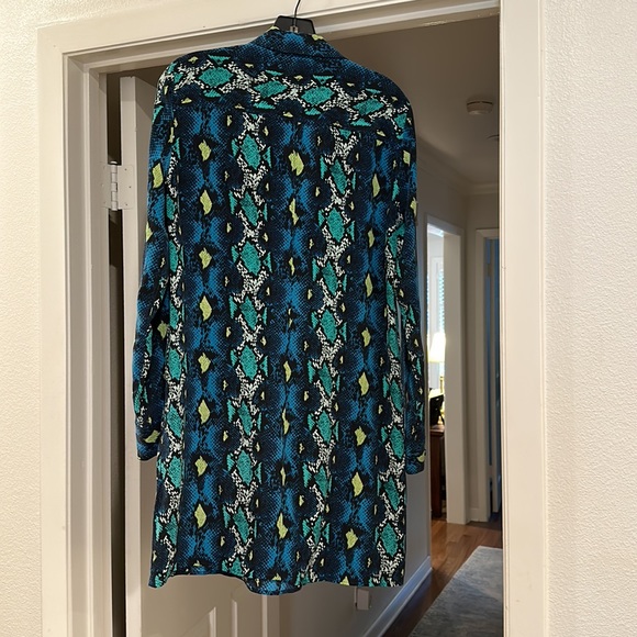 Equipment Silk Dress with flat front pockets - Picture 3 of 3